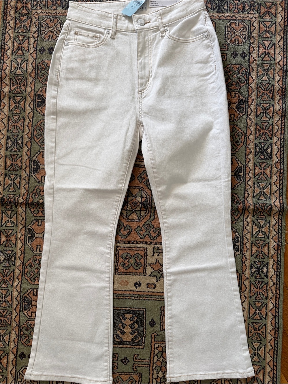 Loft Kick Crop Jeans Curvy Fit High Rise White size 24 petite NWT